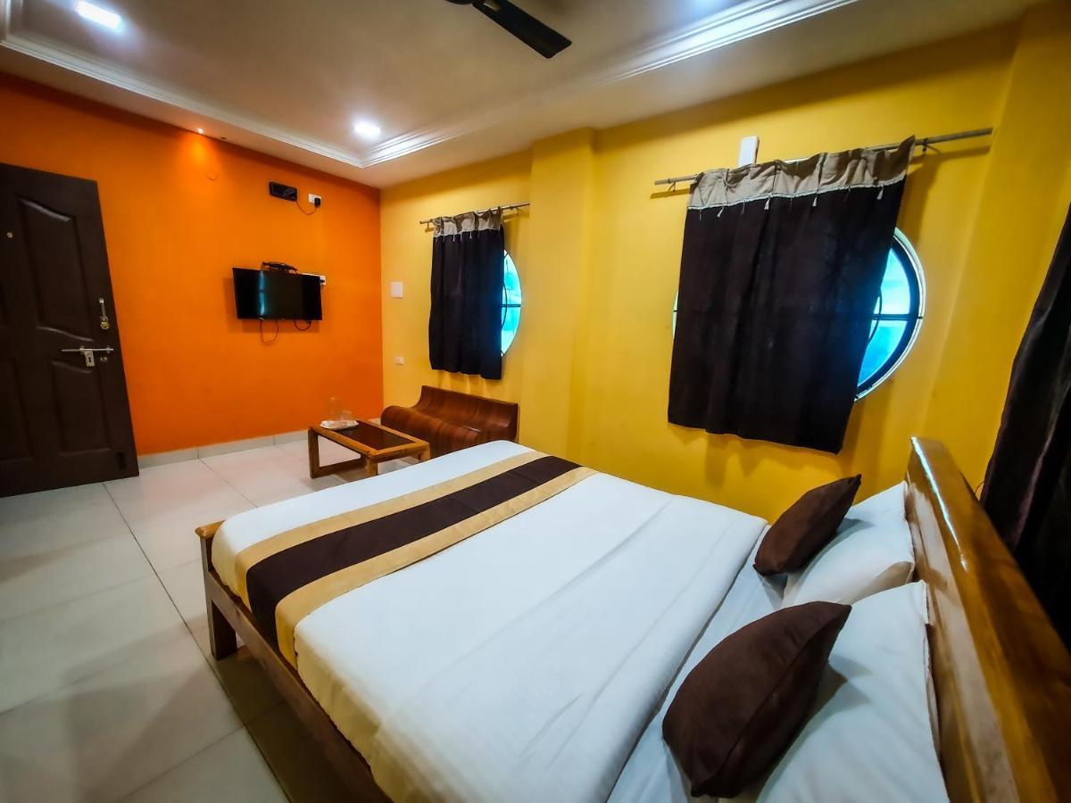 Le Hotel Host Tiruchirappalli Exterior foto
